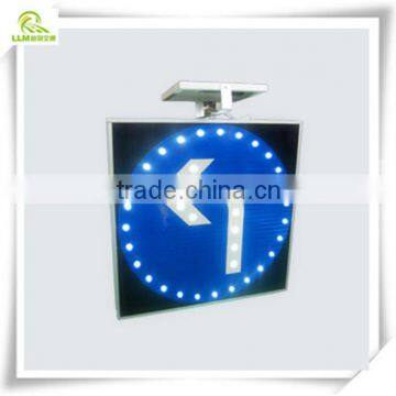 Factory price seamless aluminum solar powered LED flashing traffic sign