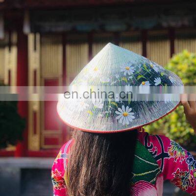 Hot Sale Vietnam Palm Leaf Conical Hat Paint & Personalize a Vietnamese Non La Manufacturer