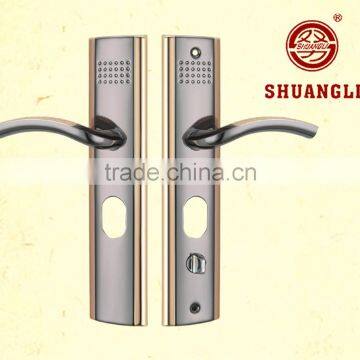 Good quality medium American style front door lock