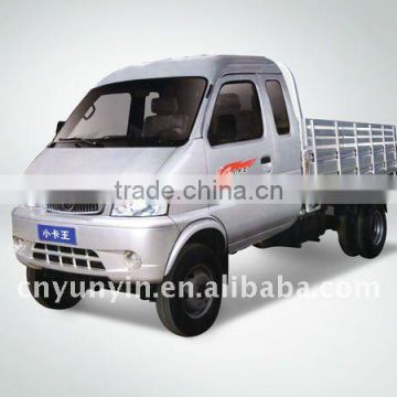 Dongfeng DFD1031T Gasoline cargo truck (a row of a half)