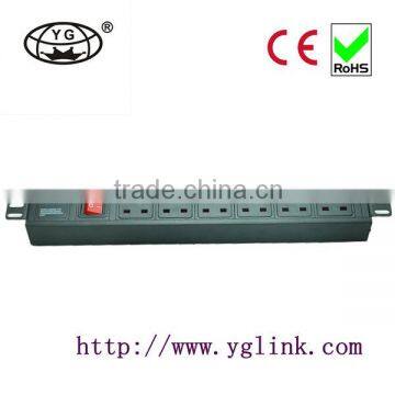 PDU 1.5U UK type PDU 6ways with switch british type PDU UK Power Distribution Unit cabinet PDU