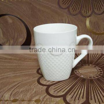 2016 New design embossed logo square plain white ceramic mug