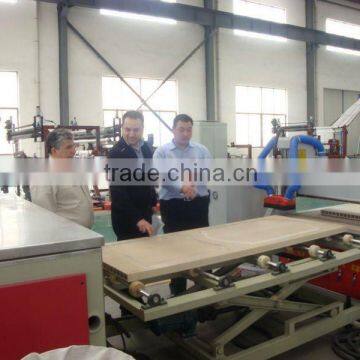 Maquina para WPC Madera Plastica