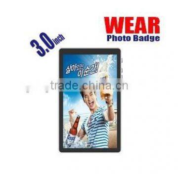 3.0 Inch Digital Photo Badge, 3.0 TFT, 3.0 Wear Frame, Wearable Photo Viewer, Photo ad Player,advertising Player photo-3