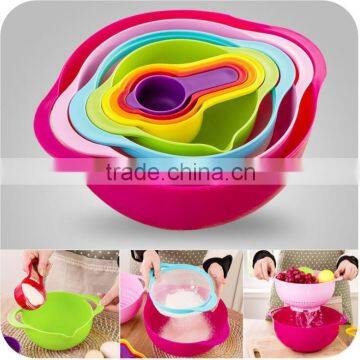 Popular 8pcs Rainbow colors Plastic bowls and Measuring spoons set for promotion gift