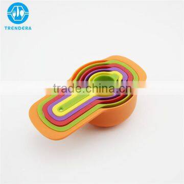 Different Sizes of Plastic Measuring Cup Set photo-5