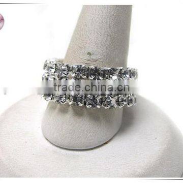 3 row rhinestone stretch ring