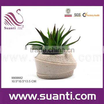 Irregular polyresin flower pot