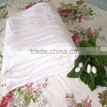 2013 luxury crib bedding set ,Good Natural silk Comforter
