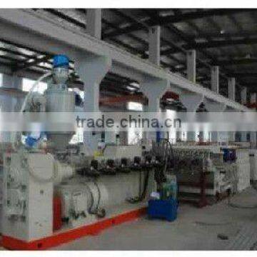 PC,PE,and PVC Plastic Hollow Cross Section Plate Extrusion Line