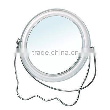 Round plastic frame mirror