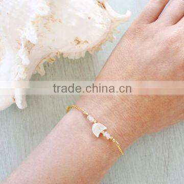 Nature mother of pearl charm bead bracelet simple design bracelet for girls