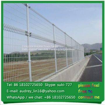 Cost save security ornamental double loop wire design highway protection fencing