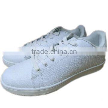 Brand Leather Sneaker Shoe Factory Surplus Stock for Man photo-3