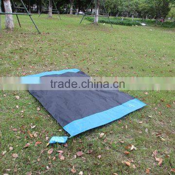 Small & Light 100% Nylon Ripstop Waterproof Beach Rug With Stake Loops Sand Free Beach Blanket photo-3