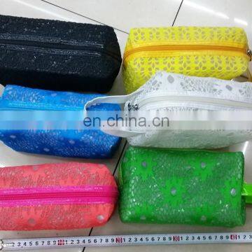 Travel cosmetic bag