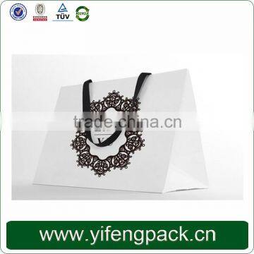 China Factory Customized Laminated Cute Paper Bag/paper Packaging Bag photo-4