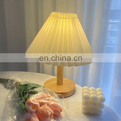 Creative Home Wood Round Base Desk Light Vintage Pleated Shade Table Lamp