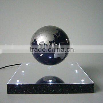 auto rotating&floating globe