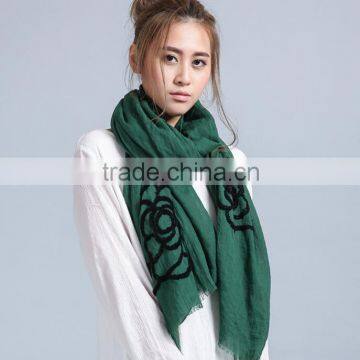 Korean Ladies Fashion Rose Flower Embroidery Shawls and Wraps Wholesale