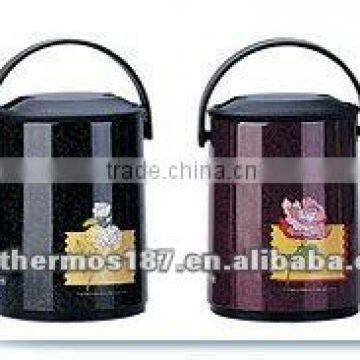 Insulated bucket