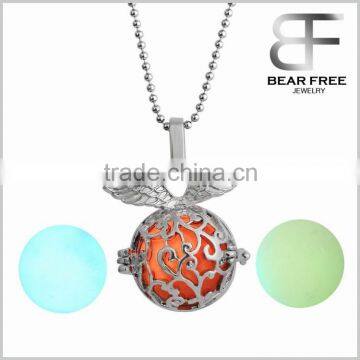 Openable Angel Wings Ball Locket with 3 Colors Glow in the Dark Balls Pendant Necklace