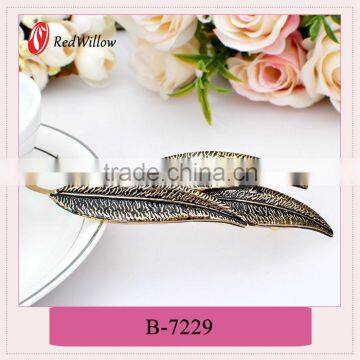 2016 High quality wholesale fashion new design hair tiaras,fashion barrette types,girls hair barrette types