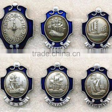 High quality Metal Tower Boat laple pins