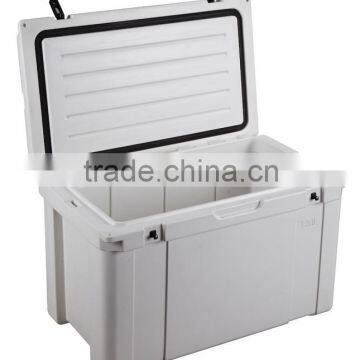 Rotational moulding cooler box 120L