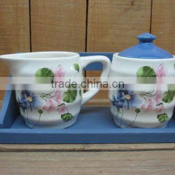 New Ceramic sugar and creamer pots