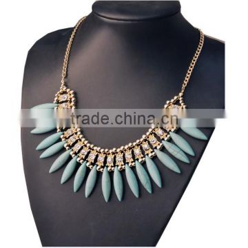 latest design beads necklace