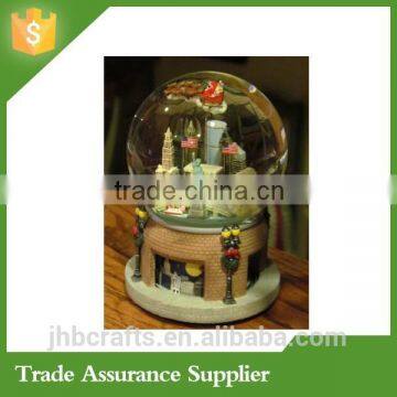 Resin Snow Globes Wholesale, China Manufacture photo-3