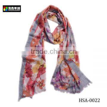 Cashmere Scarf Manufacturer, Colorful Scarf With Tassel