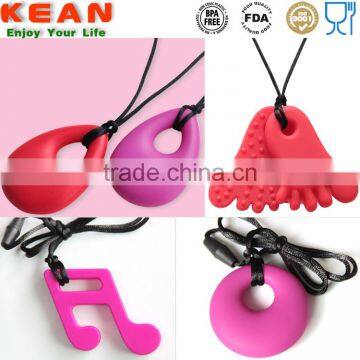 2016 Shenzhen Supplier Soft on Babies Gums 15 Colors for Option Silicone Pendant Teether photo-5