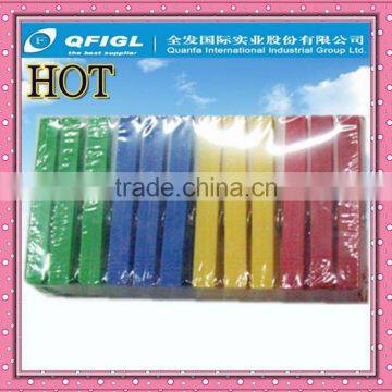 Plastic clip for clothes