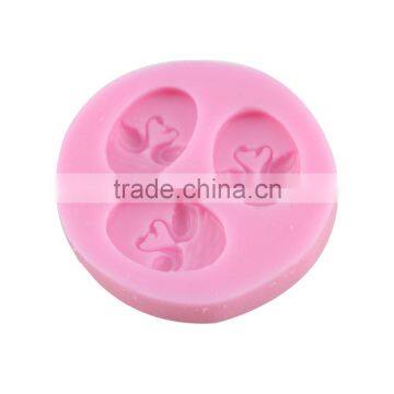 Liquid Silicone Fondant Chocolate Cake Mold Rubber Mold DIY Tool 3 on Swan Shaped 1688 Agent photo-3