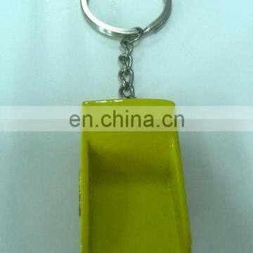 3D lovely design Custom keychain made of zinc alloy in die cast process Customized logo and personalized keychain as a convenie