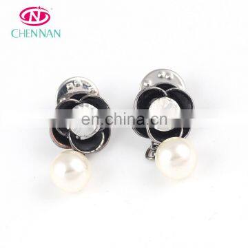 Rhinestone buttons buckles fresh white and black button clear oval back hole buttons flower shape