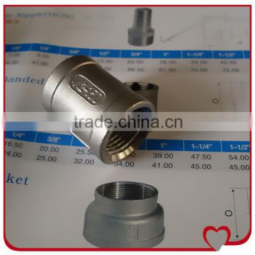 Stainless Steel Screwed Socket Fitting /304 1/2" Socket Banded with NPT Female thread