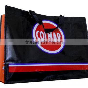 High-capacity plastic tote shopping bag