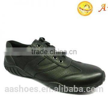 Hot Sale china classic design sneakers shoes men