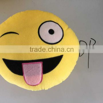 2015 hot sale polyester Cushion emoji pillow small size