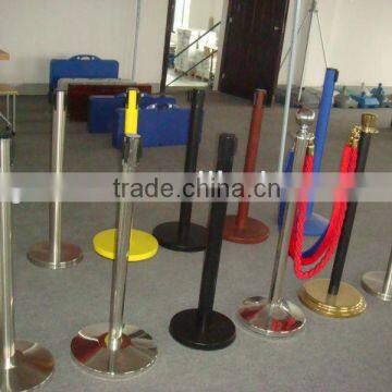 queue up stand