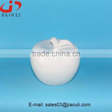 BSCI Audit Factory Hot sales home decor glazed white ceramic apple