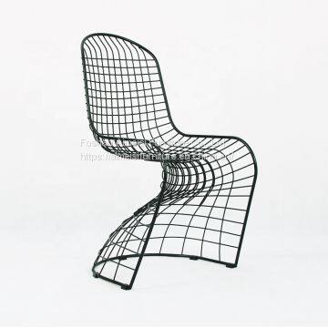 Modern creative black and white Powder coated garden S shape metal mesh Chair