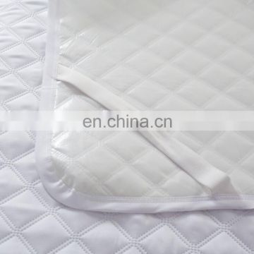 Bamboo Fiber Cotton Terry Waterproof Bed Pad Hotel Mattress Topper