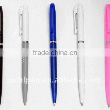 Cheap Plastic Twist Ballpoint Pen
