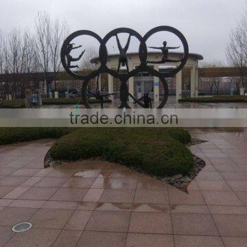 Bronze five rings with sportsman statue carving