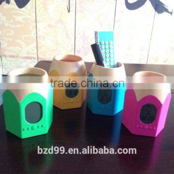 Multi-functional Calendar Pencil Desk Clock With Pen Holder /Brush Pot Table Clock/ Gift Set Wholesale OEM/ODM Manufacturer photo-4