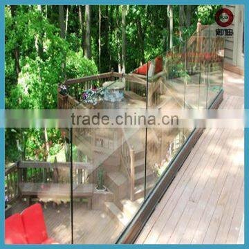 frameless tempered glass deck railing